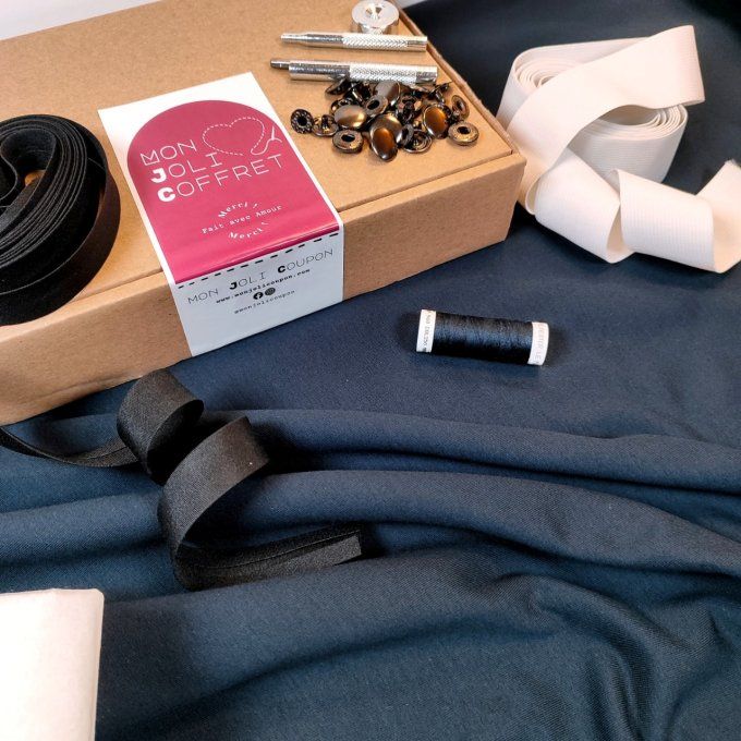 MON JOLI COFFRET- Sans Patron - " La Veste Snap" @patronsmoijecouds - Coffret  n°11 French Terry